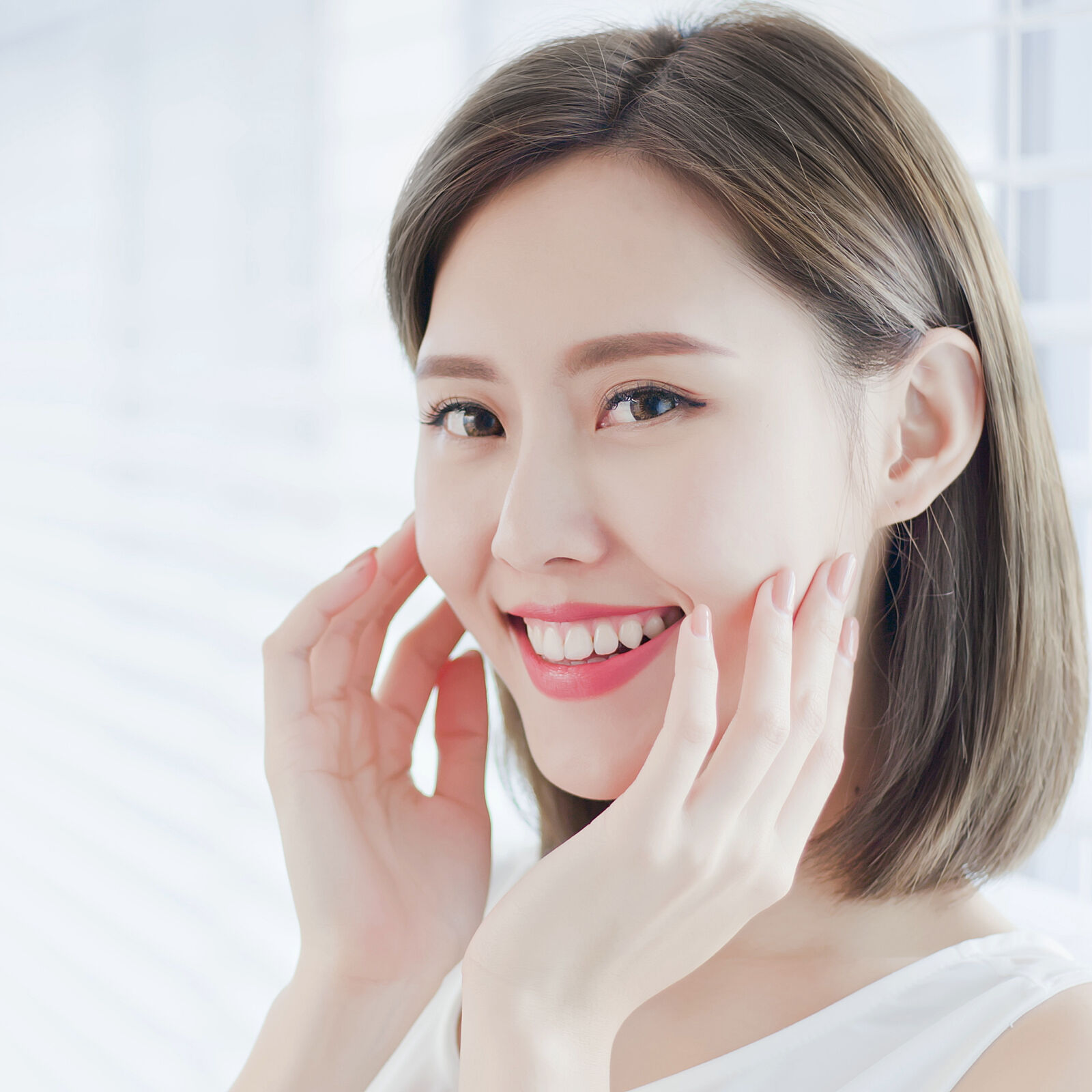 The best sunscreen for a shiny and healthy skin